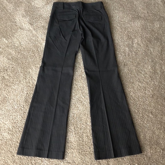 Express Pinstripe Editor Pants, Size 0 - Picture 6 of 7
